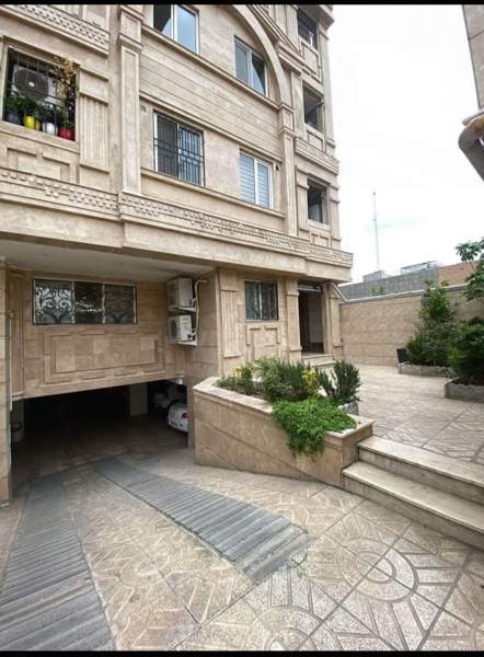 آپارتمان فروشی در گلشهر چهاراه گلزاراختر غربی