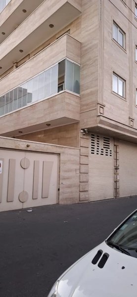 واحد۹۶ متری شمس تبریزی شکلی شرشرا