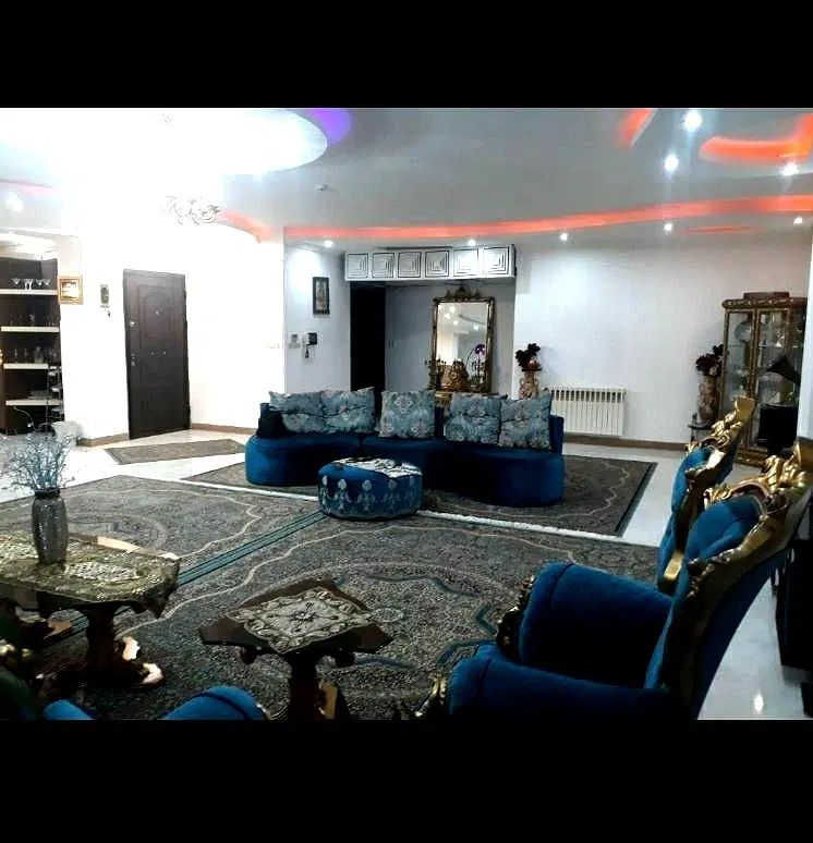 فروش واحد۱۸۵متریVIPدر قلب منظریه