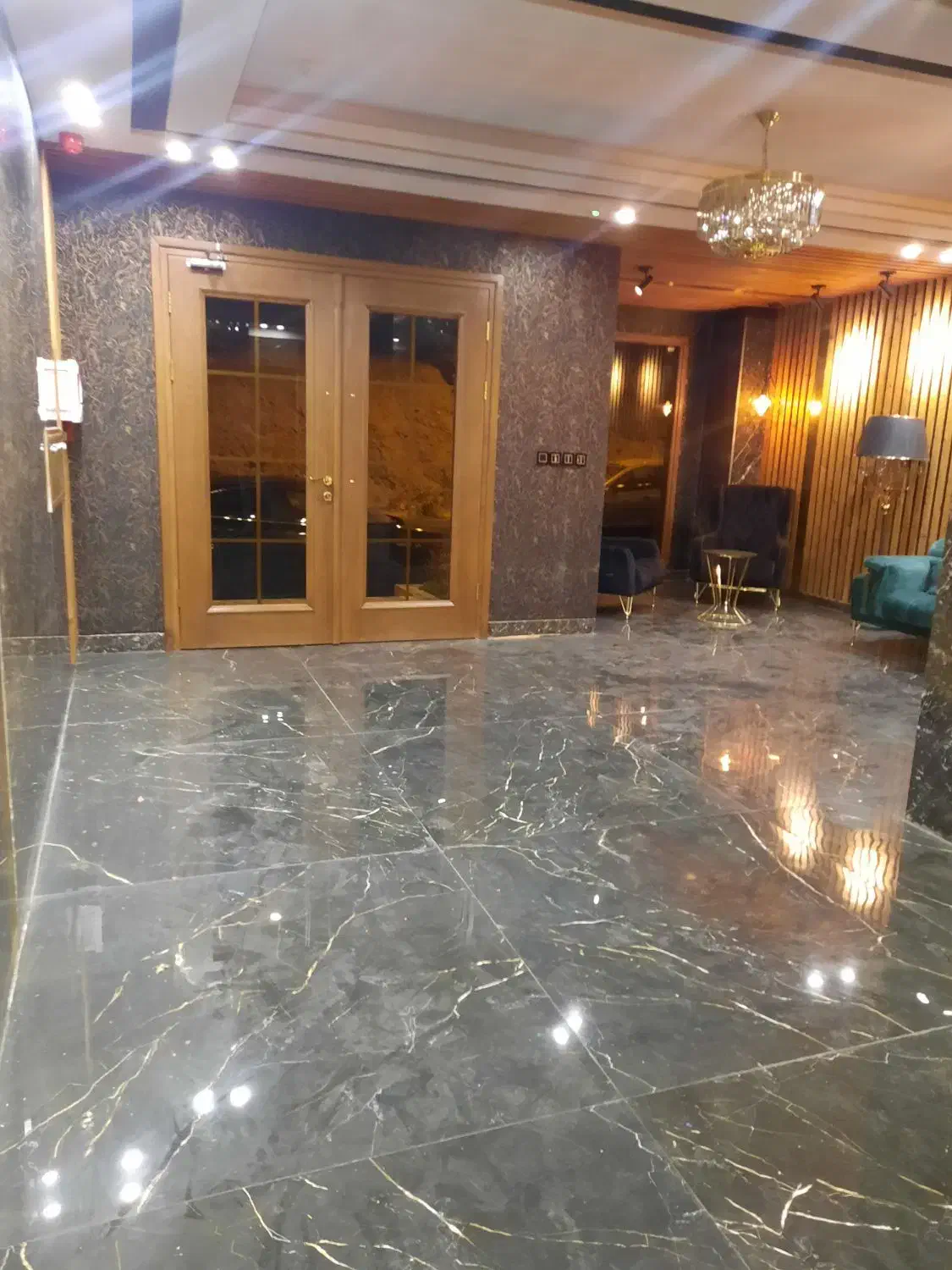 120متر _2پارکینگ_کردستان_آزادگان
