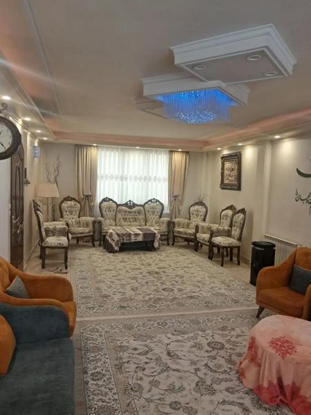 خیابان سمنان112 متر با نور ونقشه استثنایی