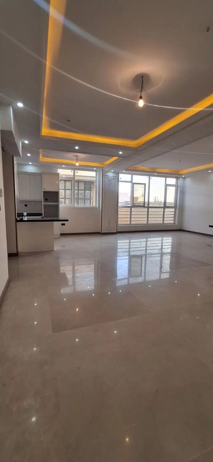 149متر_۳خواب _غرق نور (تاپ لوکیشن منطقه )