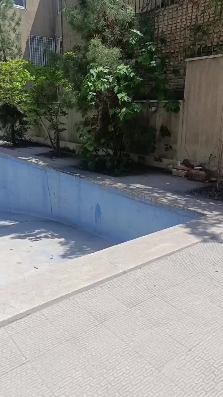 ۱۴۰متر آپارتمان مسکونی سه خوابه