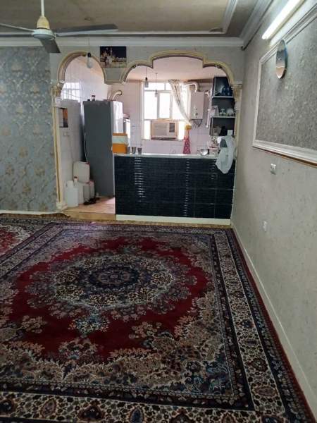 اپارتمان۴واحده ۹۵متری درخیابان لادن۲ سمت اسب سواری