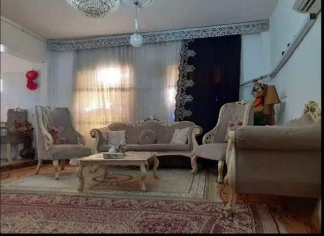 آپارتمان ۸۰ متری