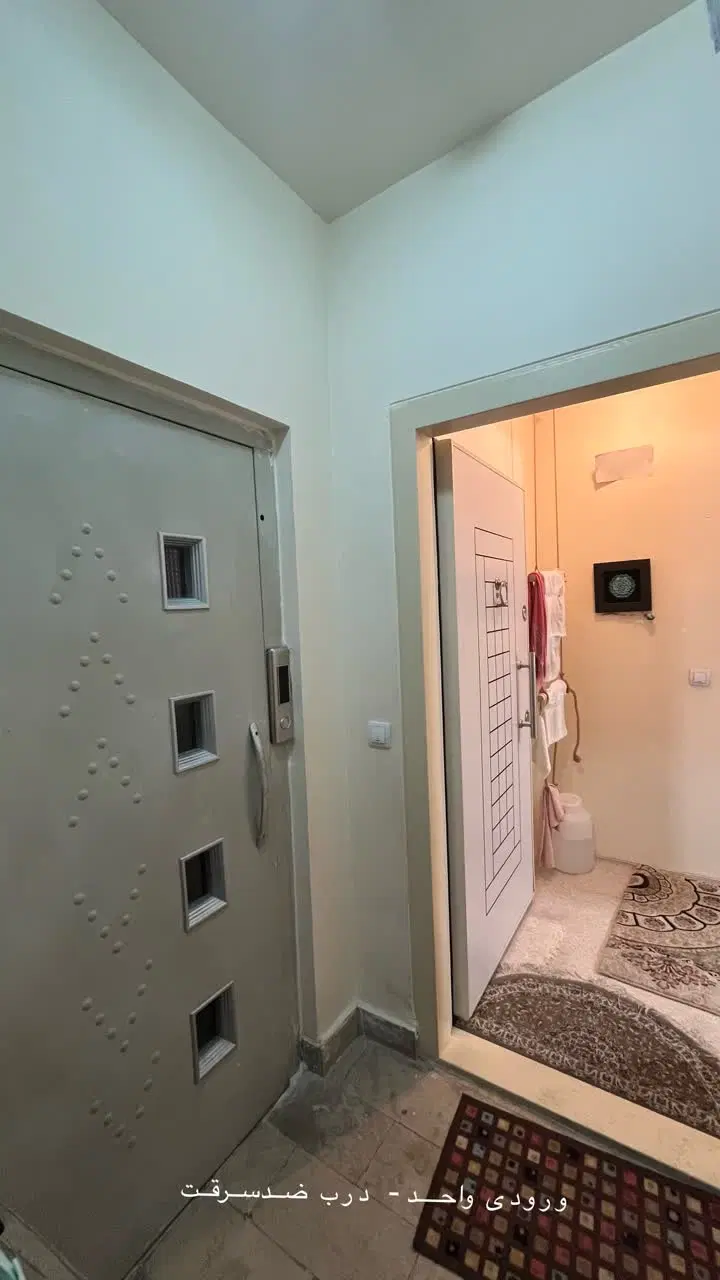 فروش فوری آپارتمان سه خوابه