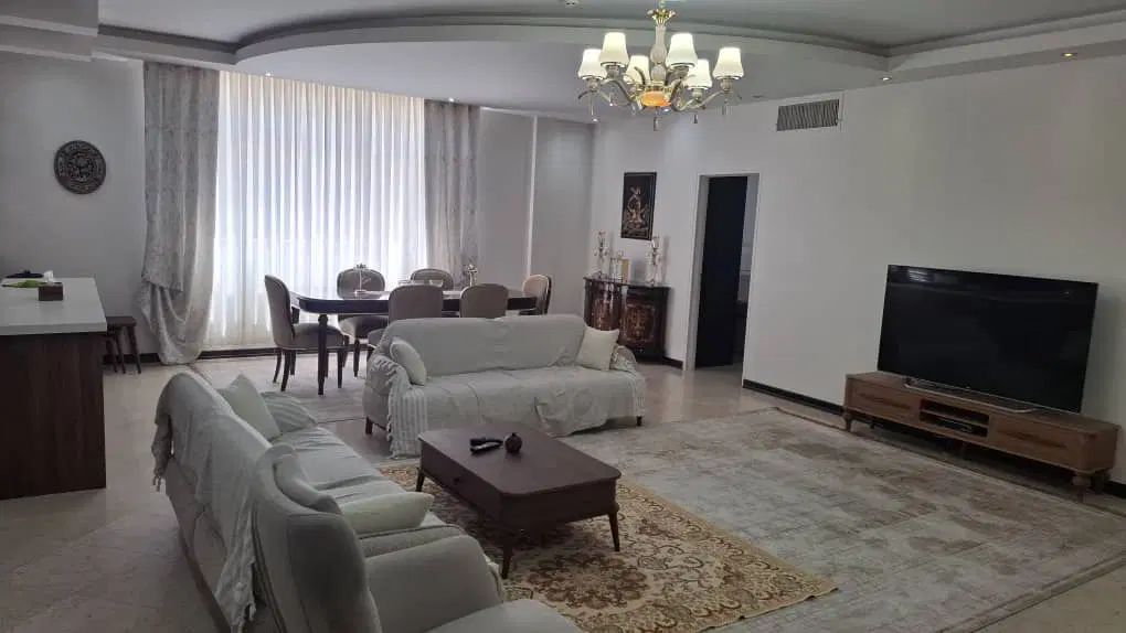 ۱۶۱متر سه خواب_ فول _فردوس غرب بهار شمالی ارم