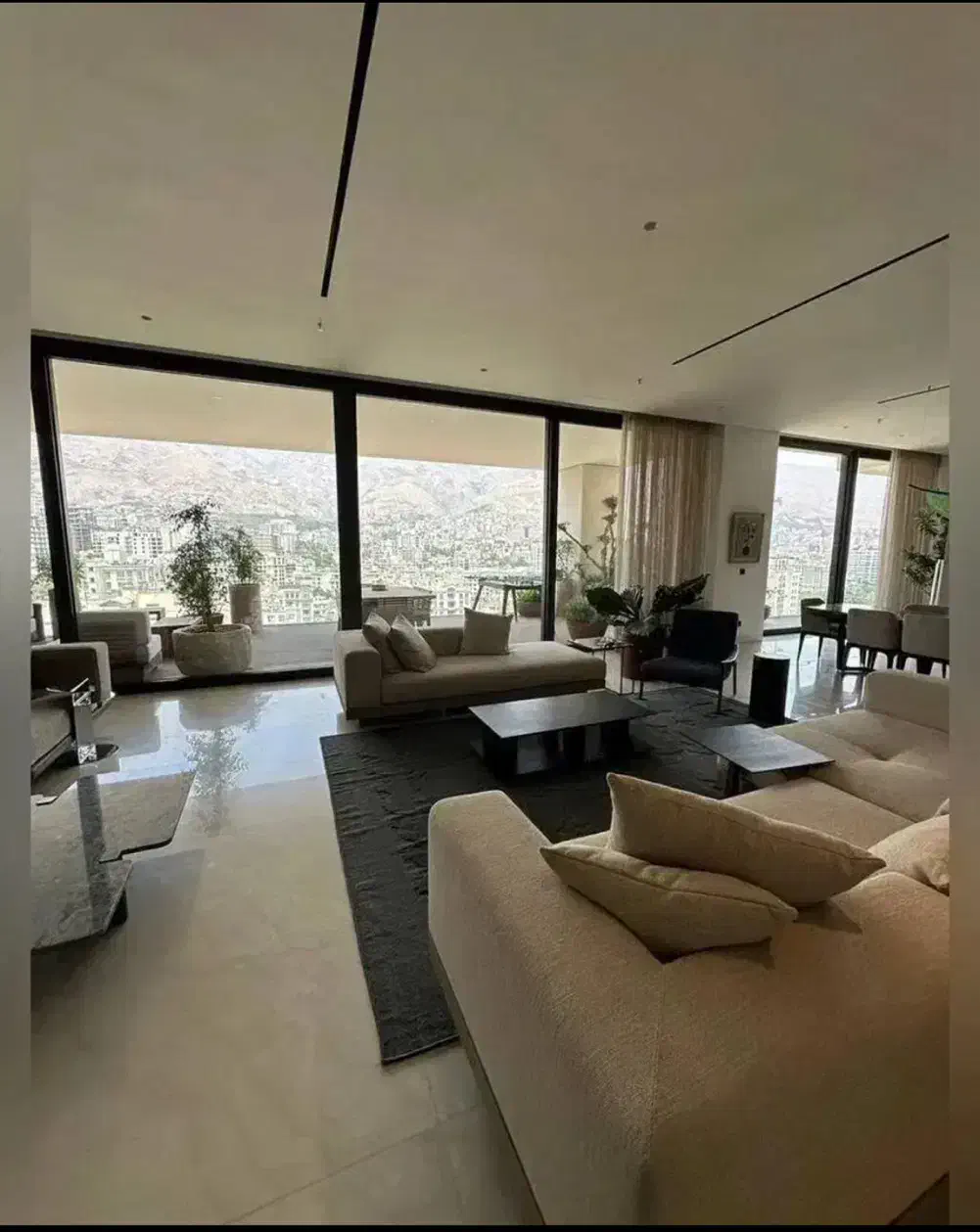 زعفرانیه ۱۵۰متر ۳خواب برج باغ