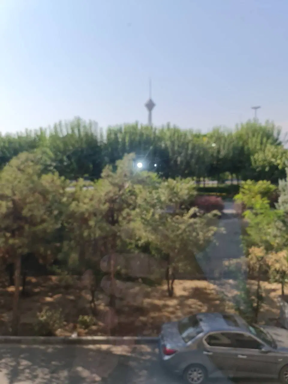 ((گیشا ۹۰متر ۲خوابه فول بدون مشرف فرعی دنج))
