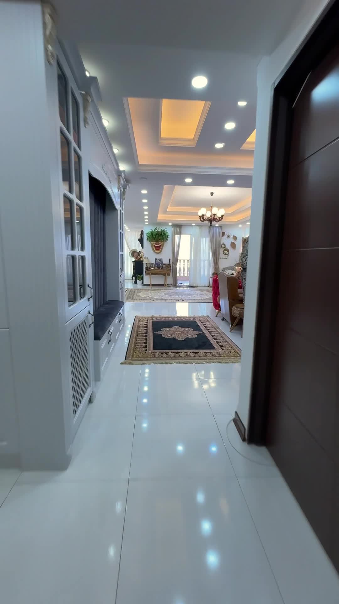 ۲۲۵متر تکواحدی لوکس