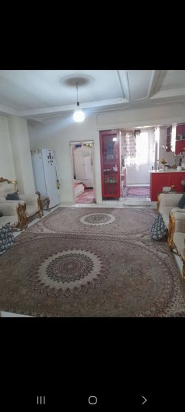 ۶۲متری آذری تمام رهن قابل تبدیل با پارکینگ اسانسور