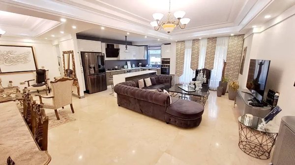 آپارتمان ۱۳۰ متری_ دو خواب مستر_ تاپ لوکیشن