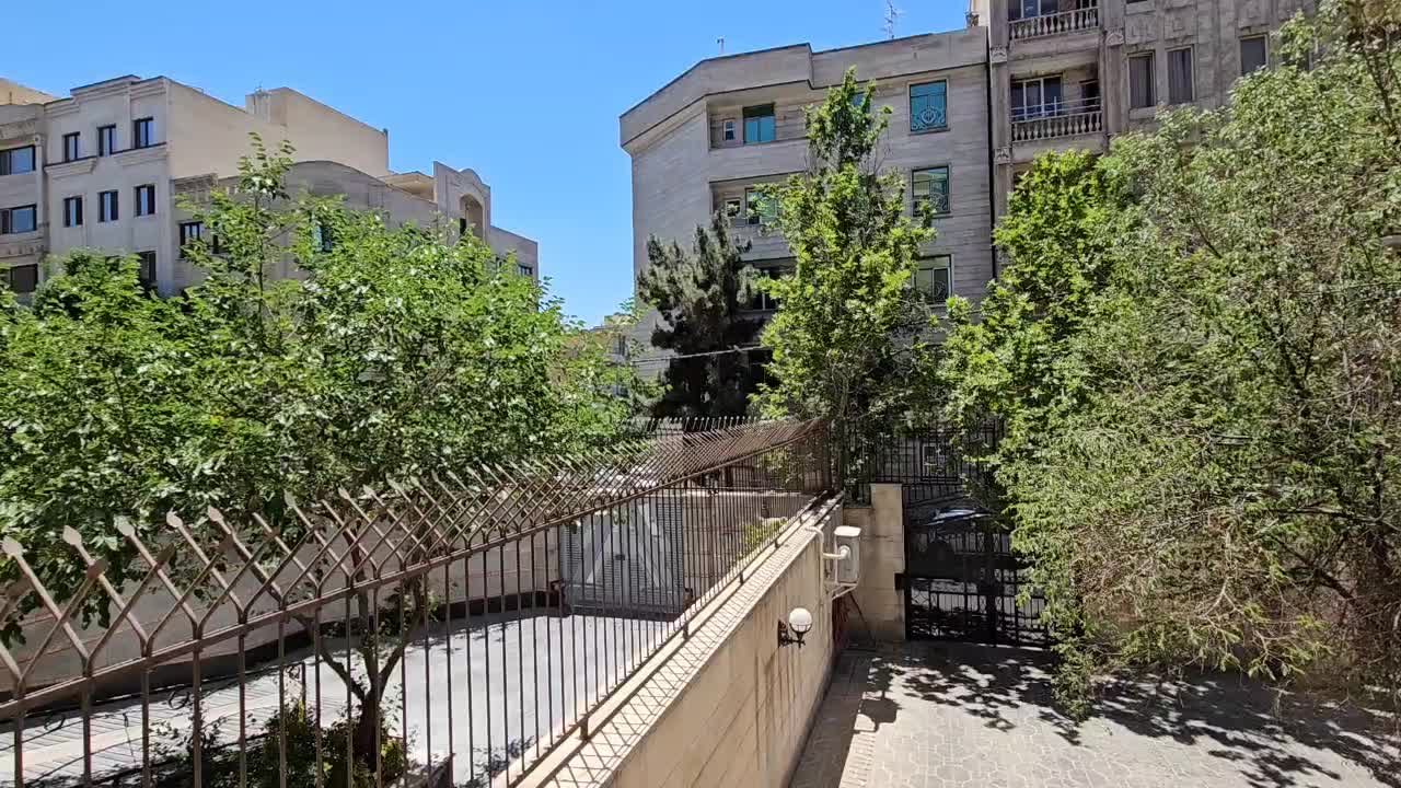 ۵۰ متر تکبرگ نورانی و فول و تخلیه