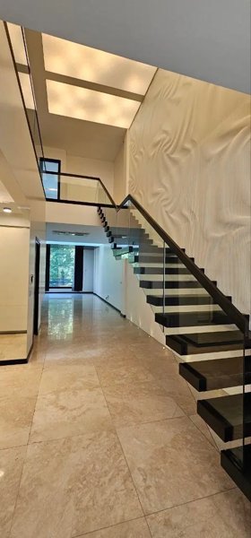 اجـاره نـیاوران ۳۰۰مـتـر دوبـلـکـس دورتادور تـراس
