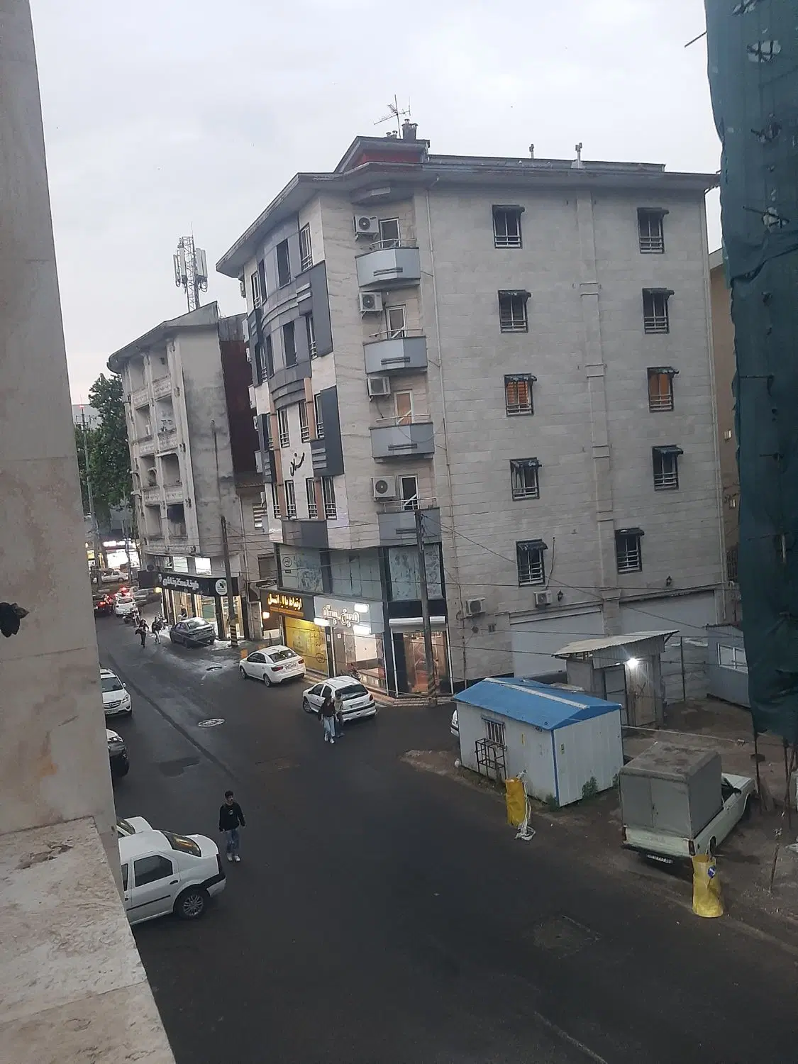 ۱۶۵ متر _سبزه میدان_ لاکانی (بر اصلی عطا آفرین)