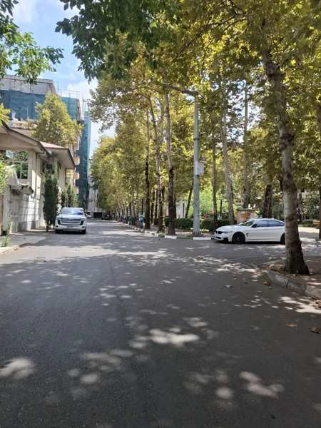 ۱۶۵متر ۳خواب تکواحد ۲پارکینگ محدوده بلوار گیلان
