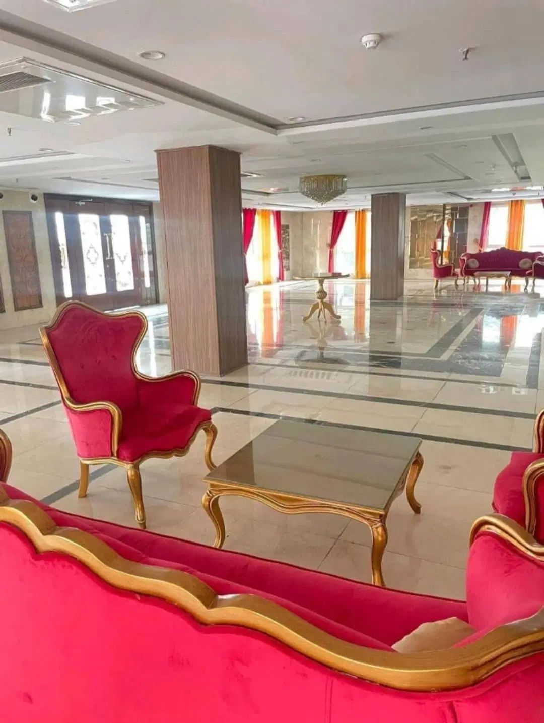 گلزار ۱۲۵ متر ۳ خواب برج باغ