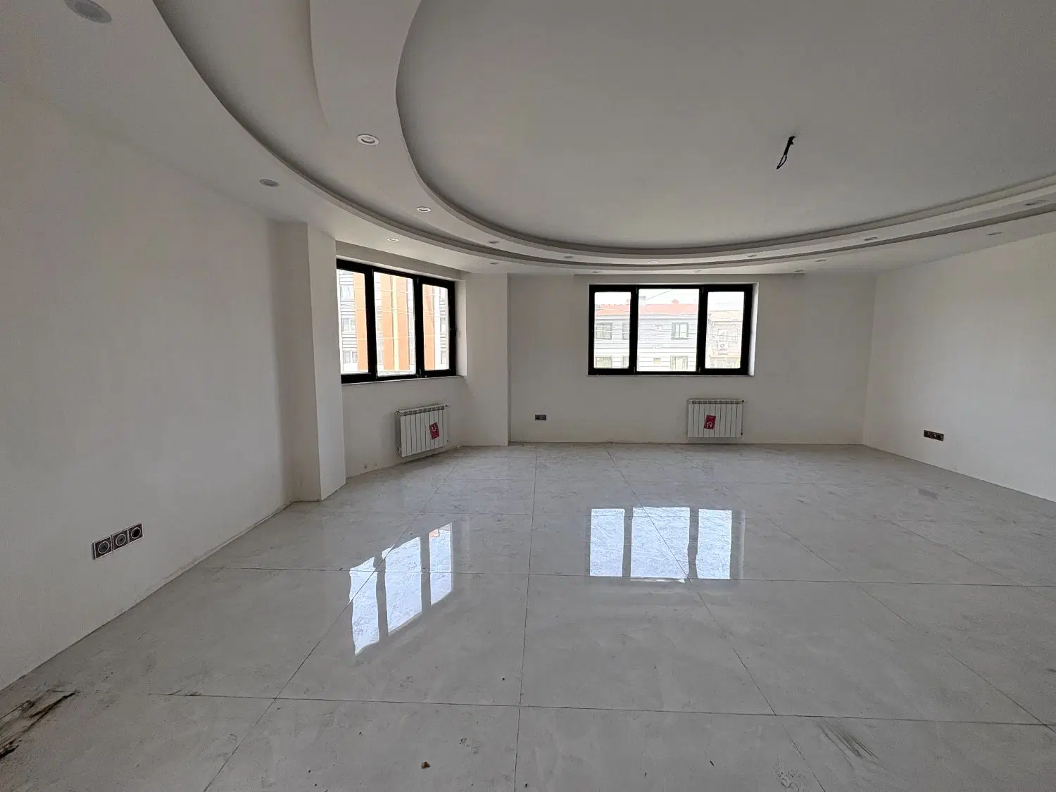 فروش ۱۷۶ متر _ تک واحد _ ضیابری (بر اصلی)