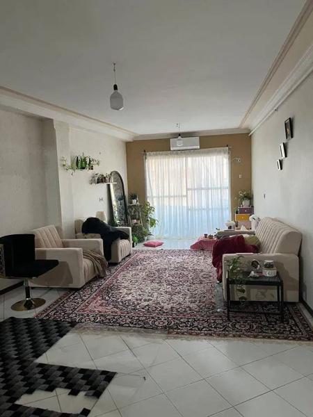 آپارتمان ۷۳ متری. بر اصلی خیابان مازیار.