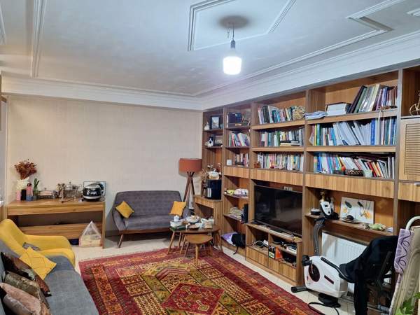 ۵۱ متر یک‌خوابه آسانسور و انباری کمالی