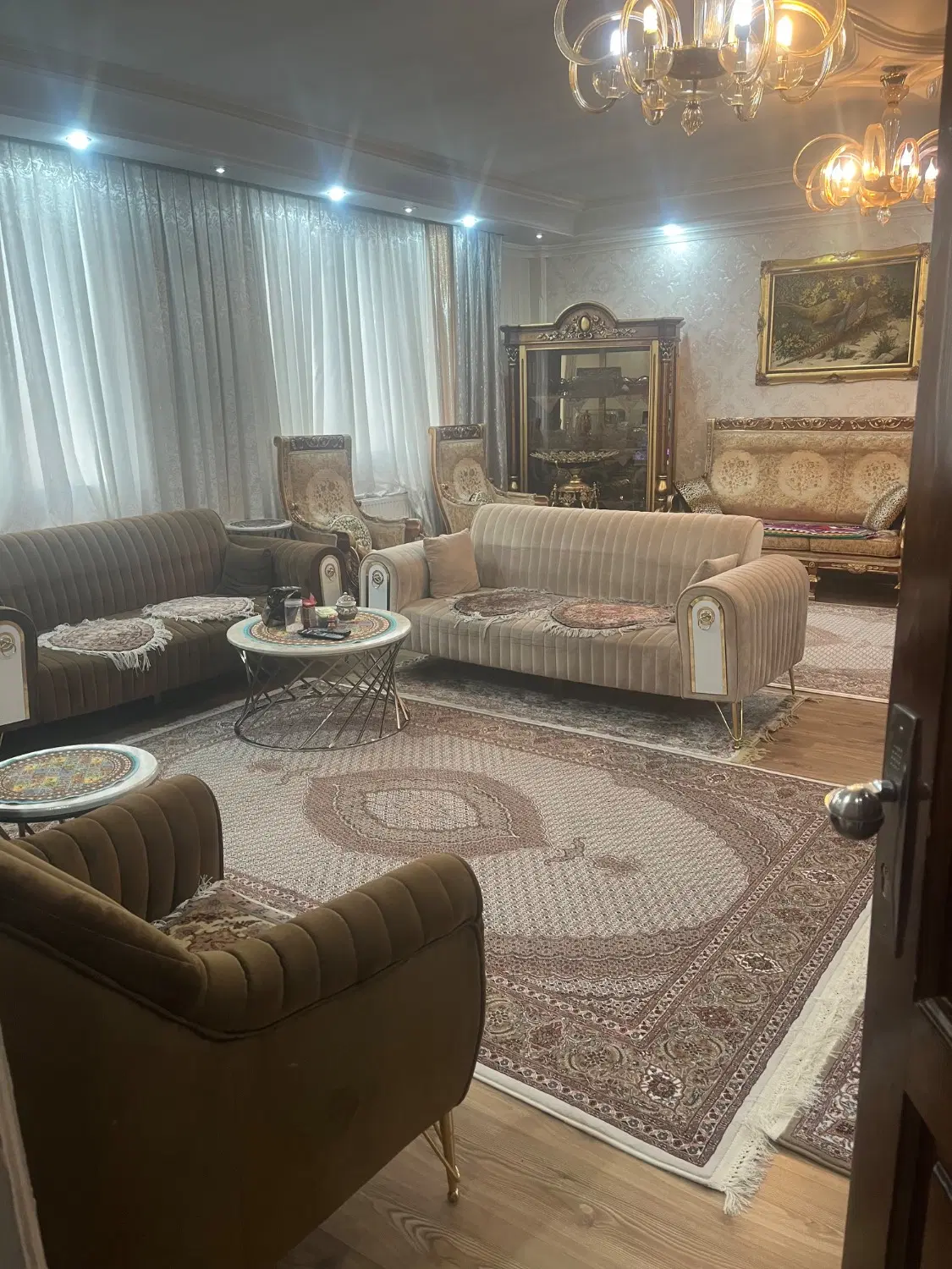 ۱۱۰ متر ۱۲ ساله شهرک غرب طبقه ۴ تک واحدی