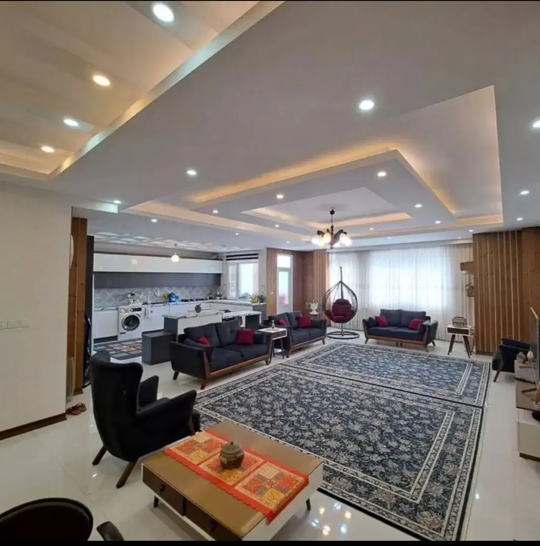 ۱۲۶متر۳خواب_سالن‌پرده‌خورقدی_تاپ‌لوکیشن‌آلاله‌شرقی