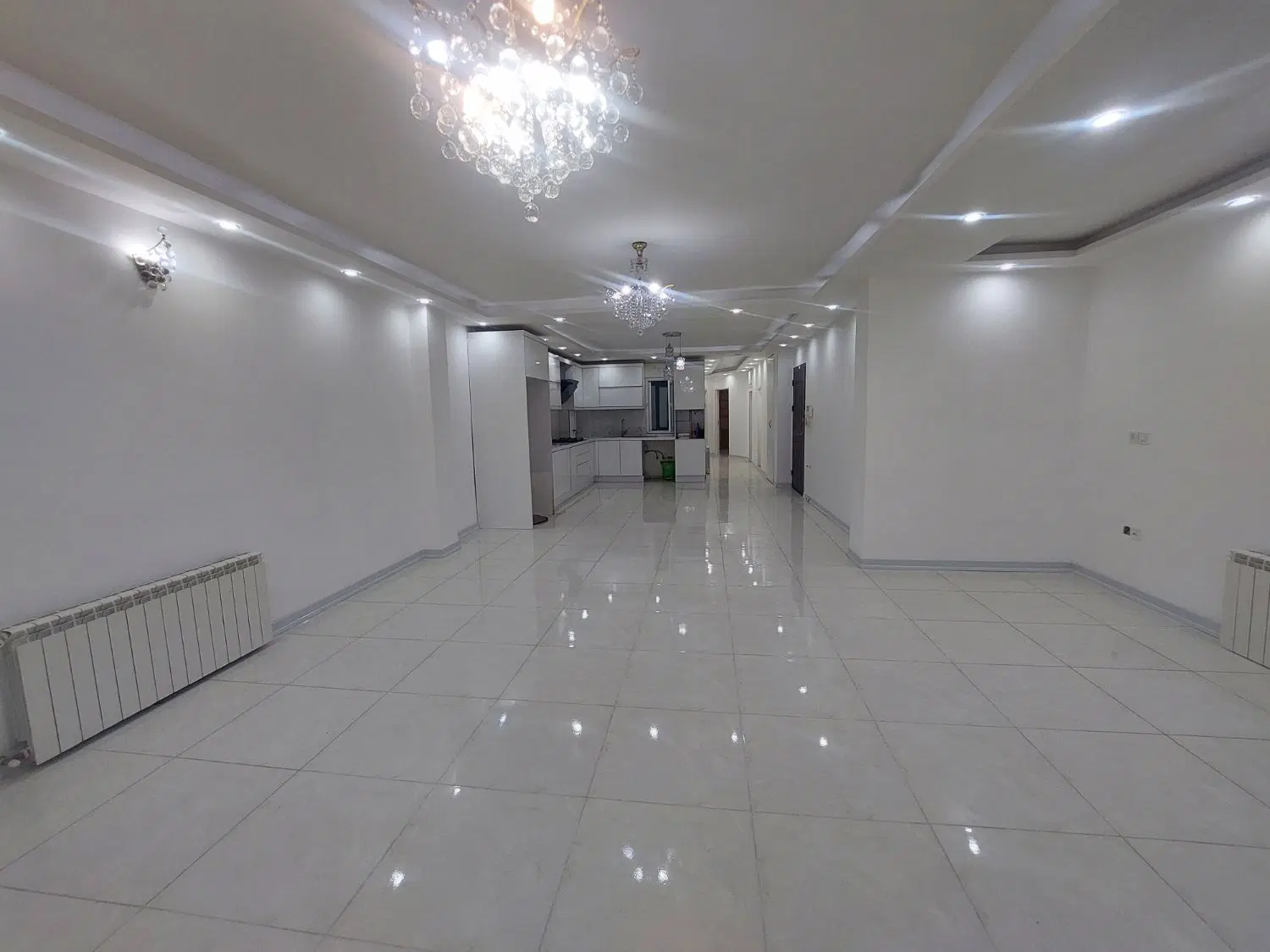 آپارتمان ۱۴۰ متری سه خواب صیادهای بالا
