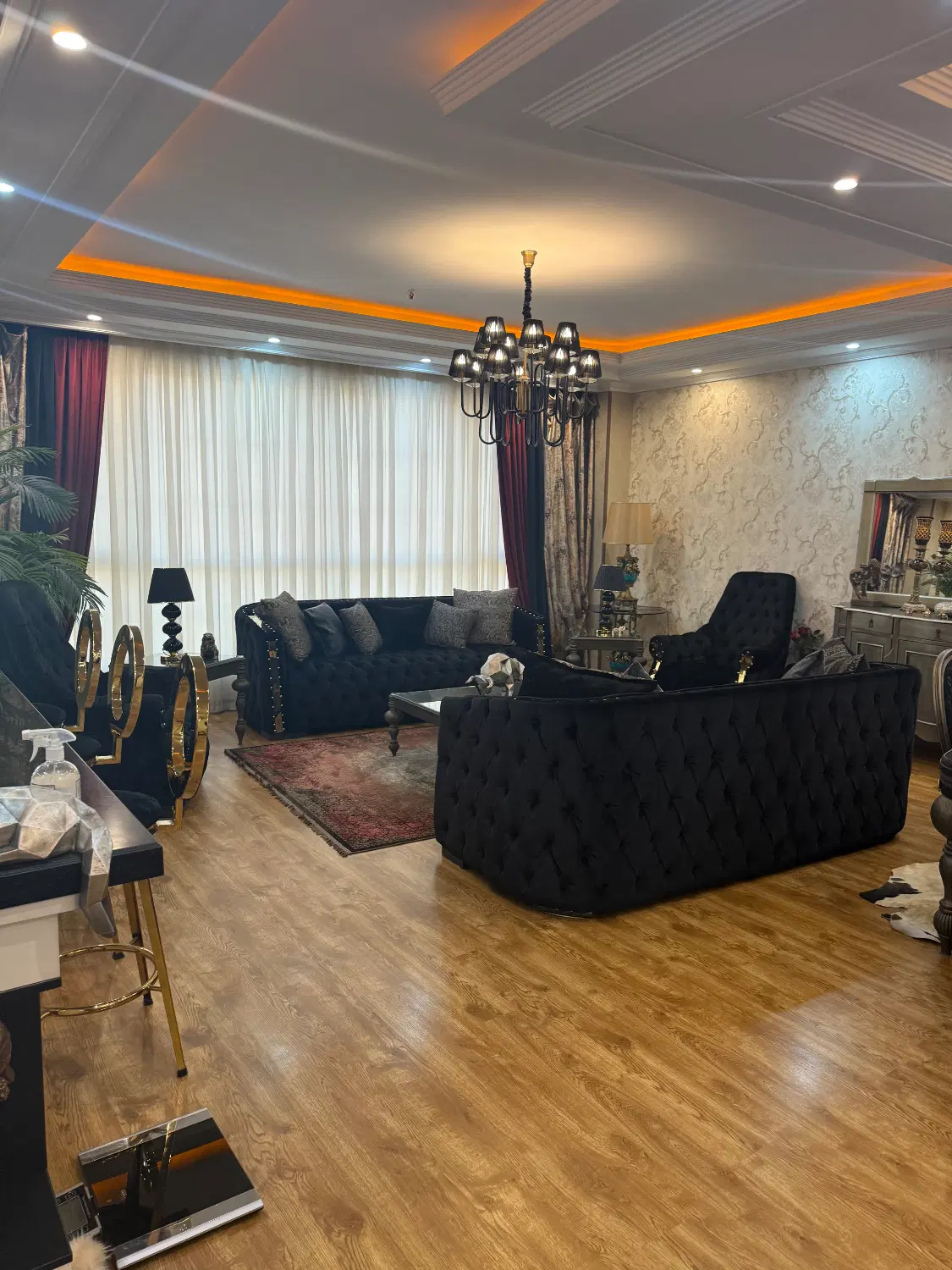 ساختمان فوق لاکچری