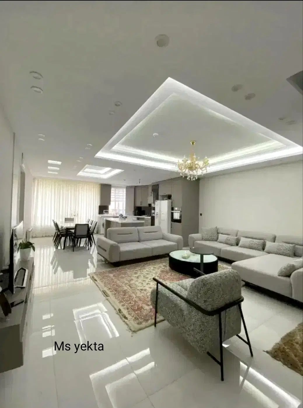 ۷۴متر_سالن پرده خور_ غرق نور_پارکینگ_سند دار