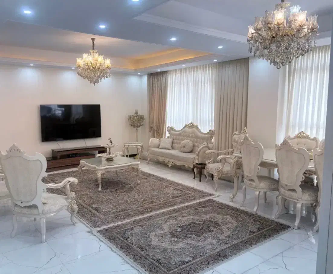 ۱۰۰ متر_دو‌ خواب_سالن پرده خور_۲ پارکینگ سندی