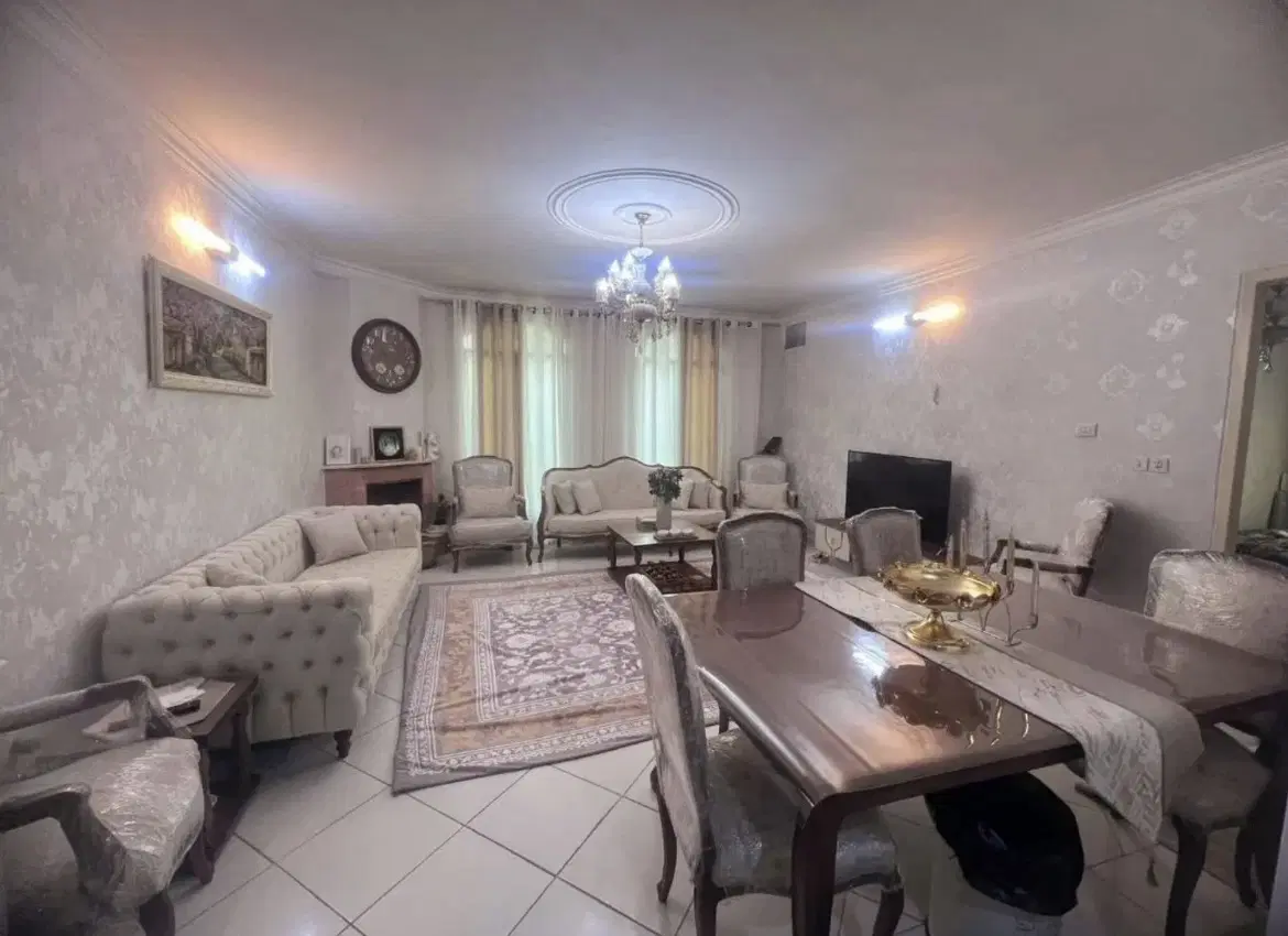 آپارتمان ۸۰ متری پارکینگ اختصاصی معلم