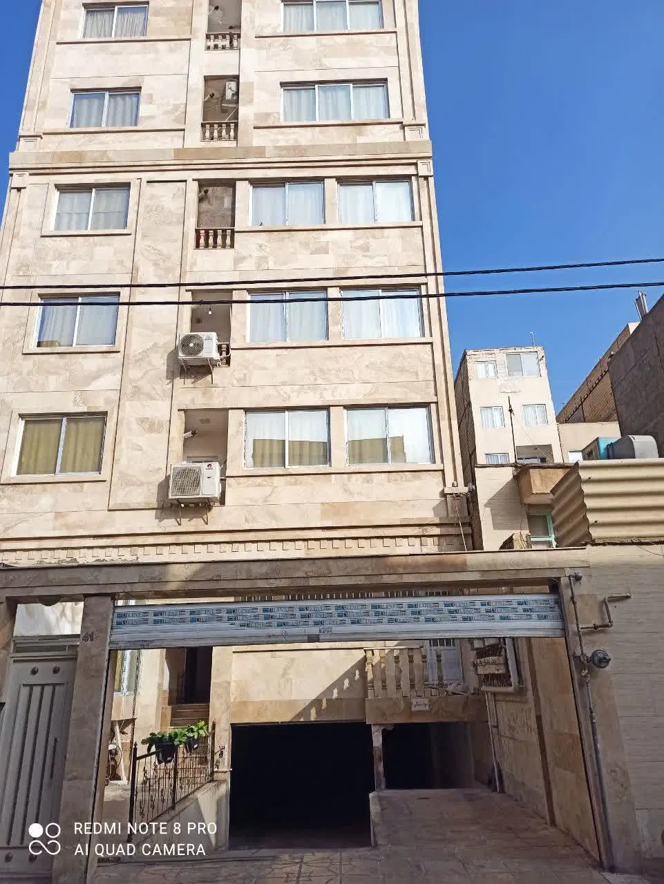آپارتمان 105متری گلبرگ پارکینگ اختصاصی