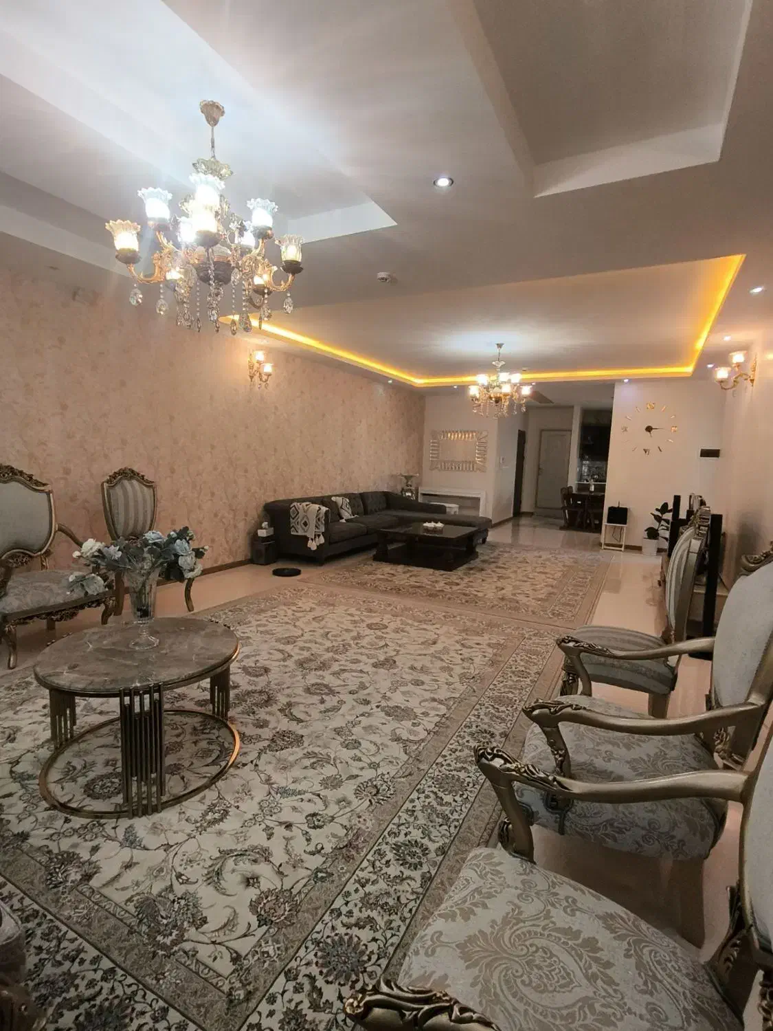 ۱۳۲متر ۳نبش_۳خواب نورگیر وکمد_بازسازی بینظیر_فلاحی