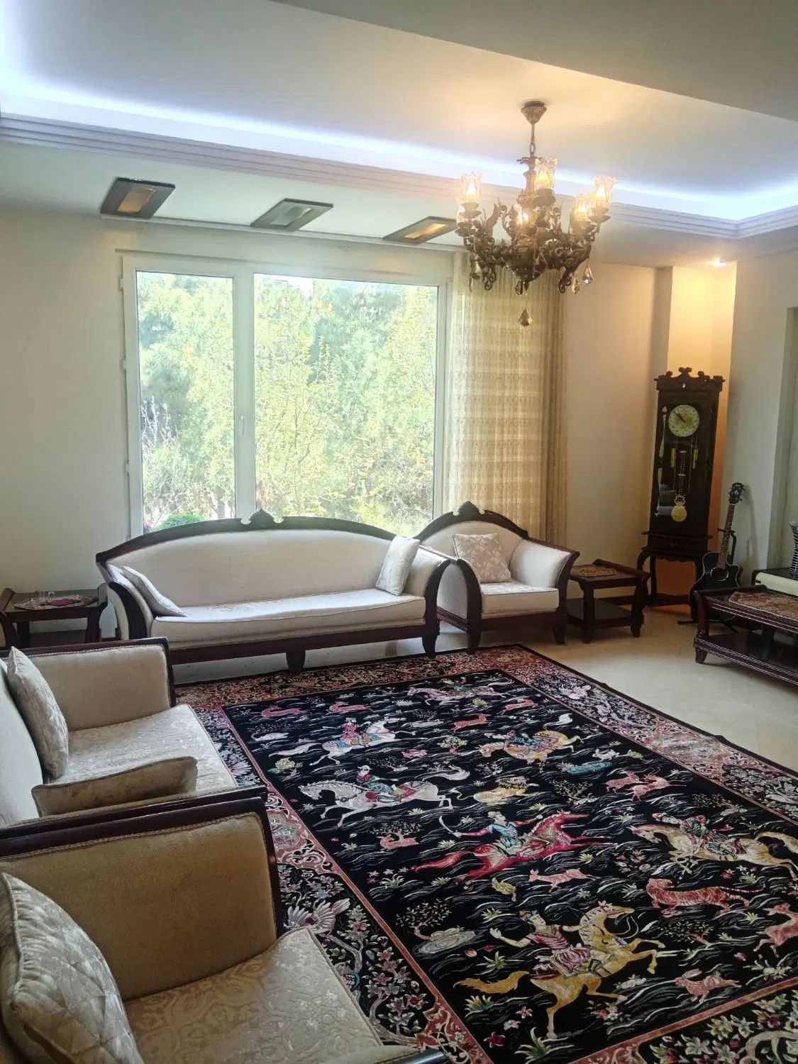 فروش آپارتمان ۸۰ متری ۲ خوابه بلوار اندرزگو