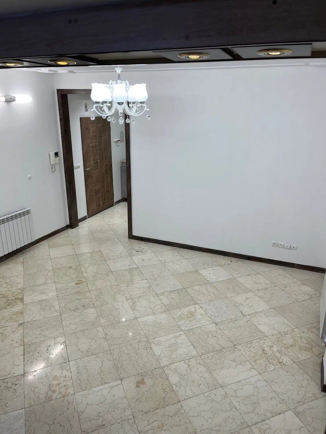 ۷۲ متر گیلکی،خوش نقشه ۲خواب آسانسور و لوکیشن عالی