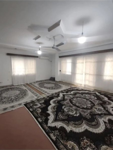 واحد اجاره ۱۳۰ متری محدوده تازه آباد