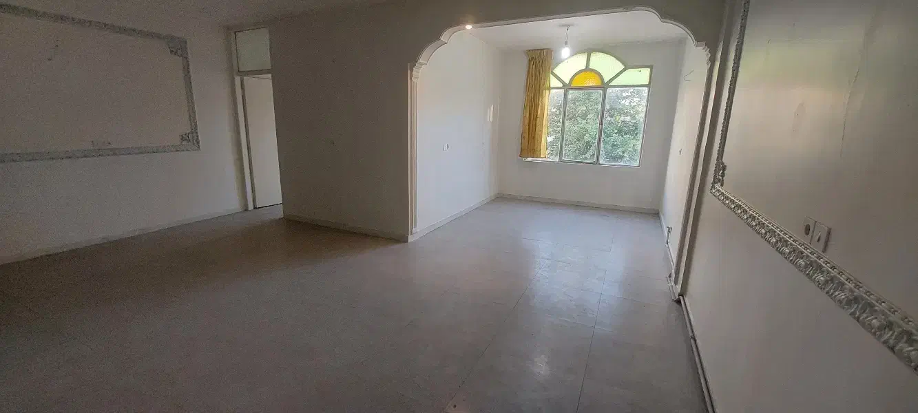 آپارتمان ۷۰ متری فلکه دوم مقداد