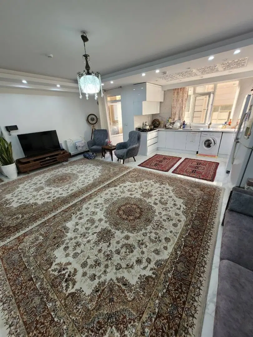 آپارتمان ۸۲ متری ، پارکینگ دار ، تخلیه