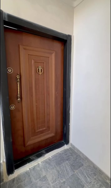 اجاره  ی واحد  مبله   در منطقه   یک همدان
