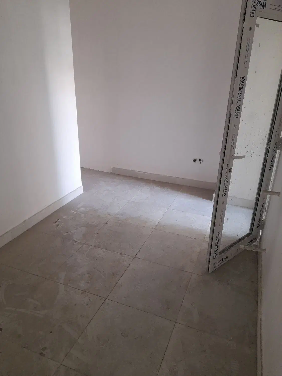 فروش اپارتمان ۱۴۰ متری سنددار فلسطین و چمران