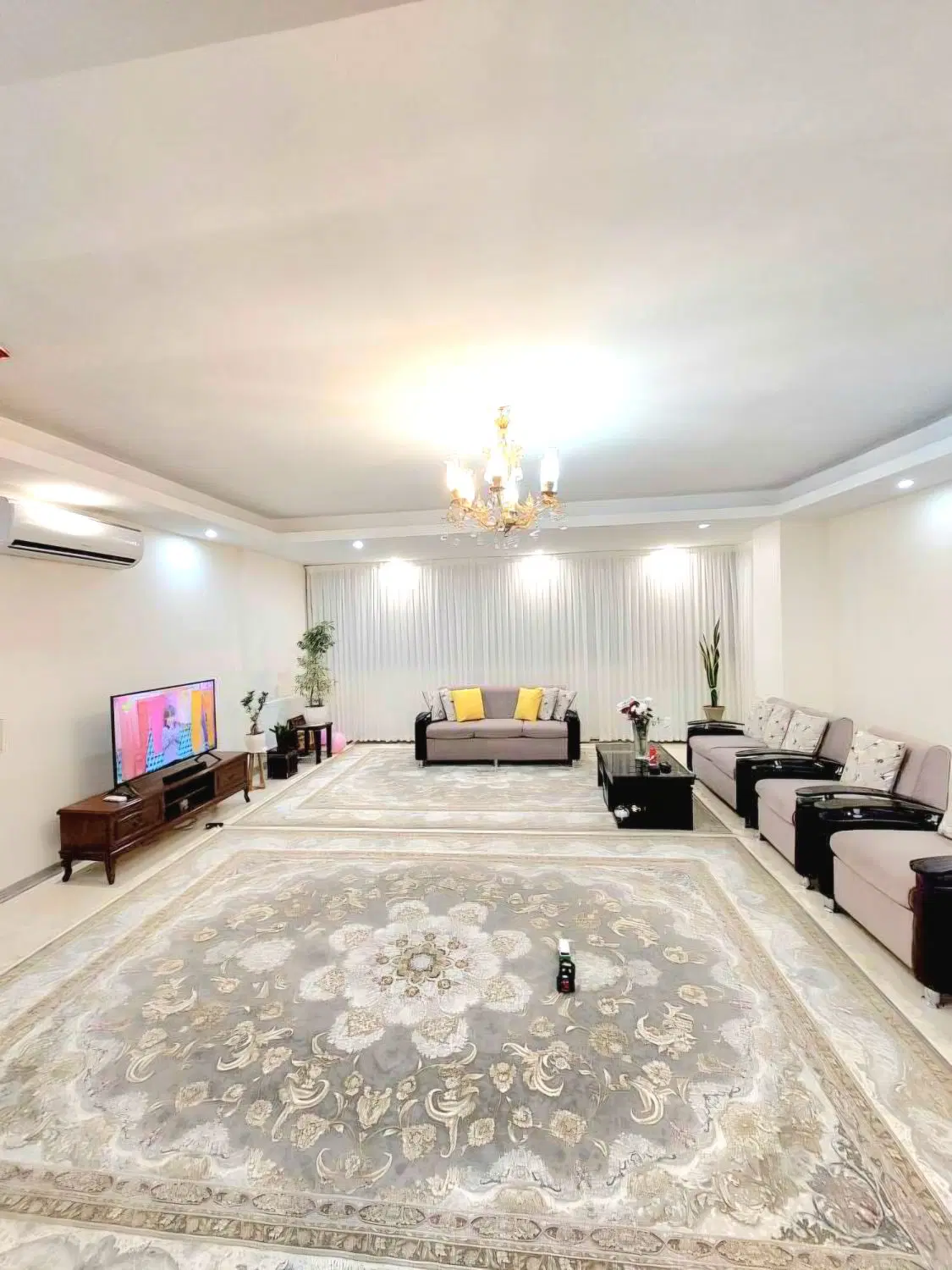 رهن و اجاره واحد 118متر خرازی بدون پرتی تاپ لوکیشن