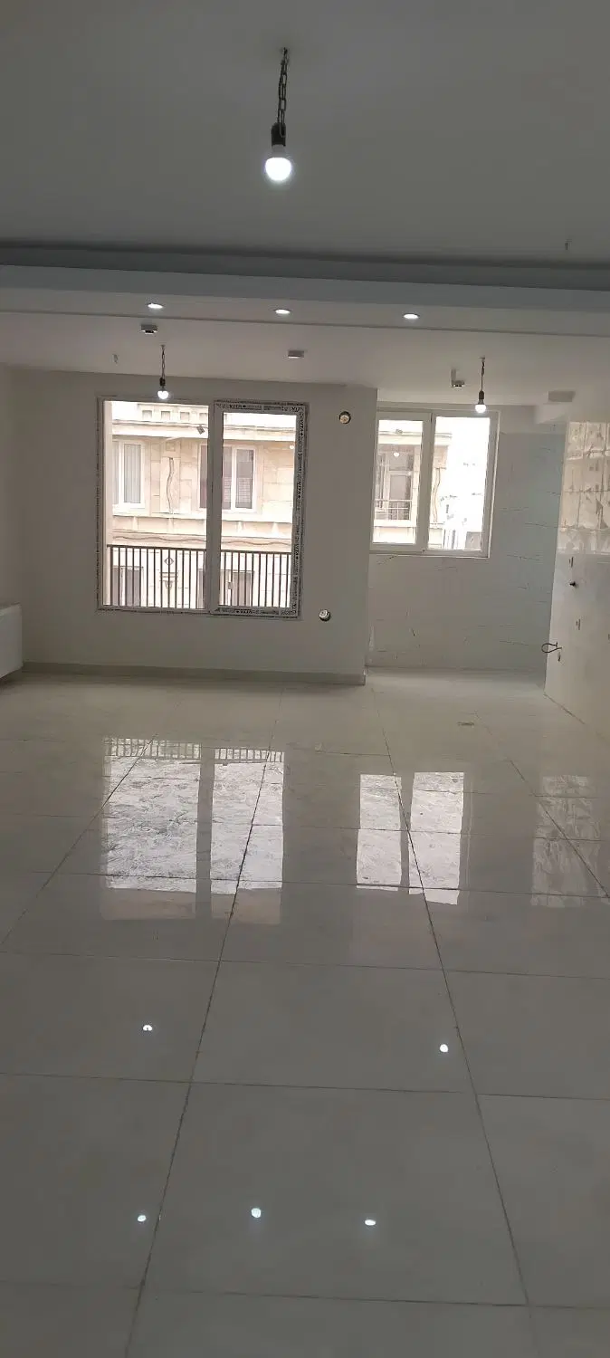 آپارتمان ۹۱ متری نوساز در تهرانسر غربی