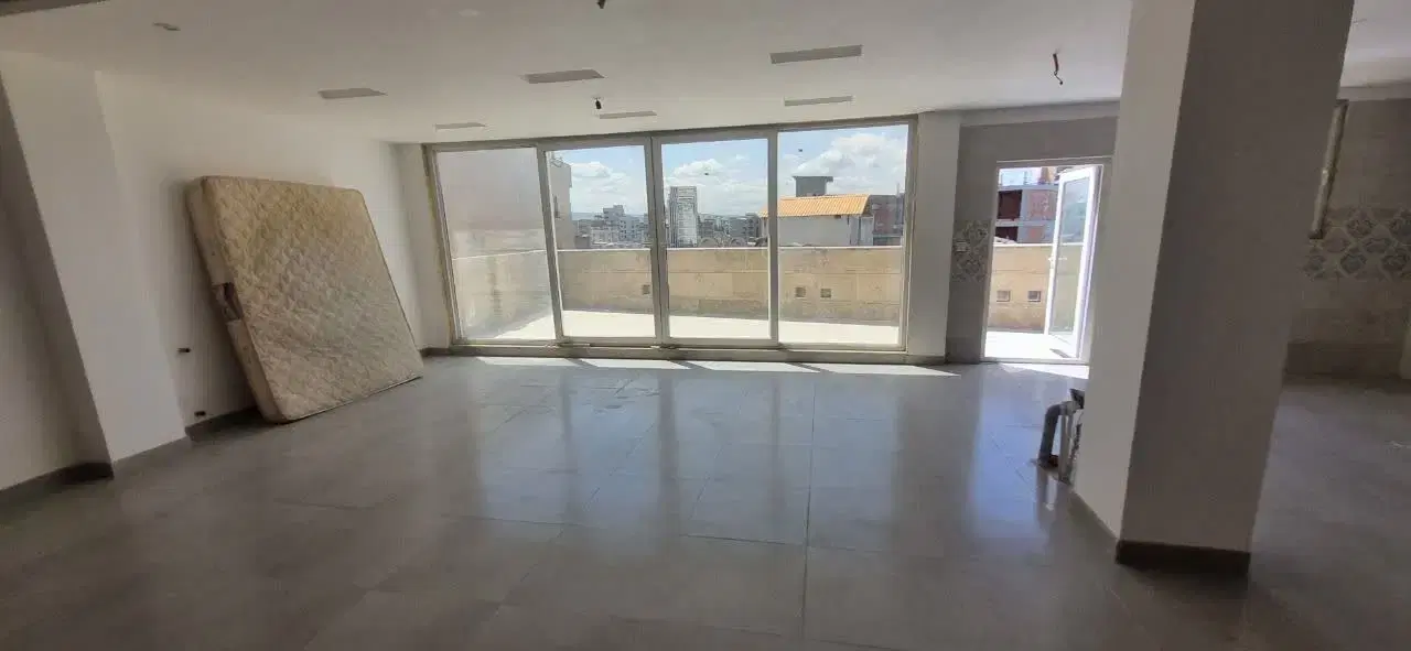فروش پنت در طبیعت