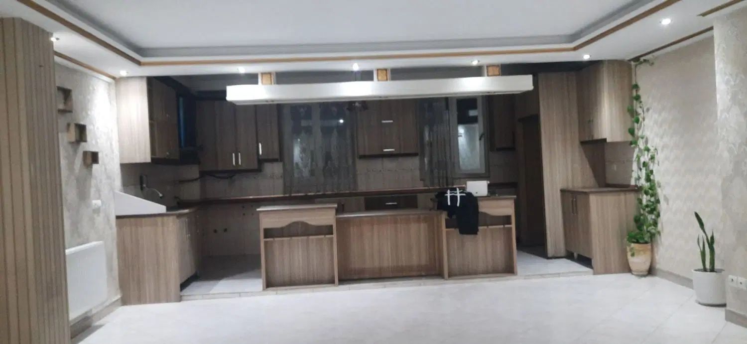 شخصی ساز ۱۰۰ متری ۳ خوابه تکواحدی