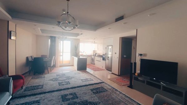 ۱۲۵ متر ، تاپ لوکیشن طرشت ، سه خواب ، فول امکانات