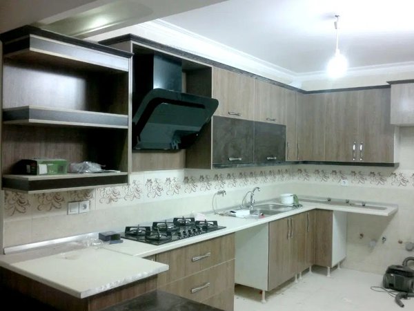 115 متـری خوش نقشــه ، فول لوکیشــن