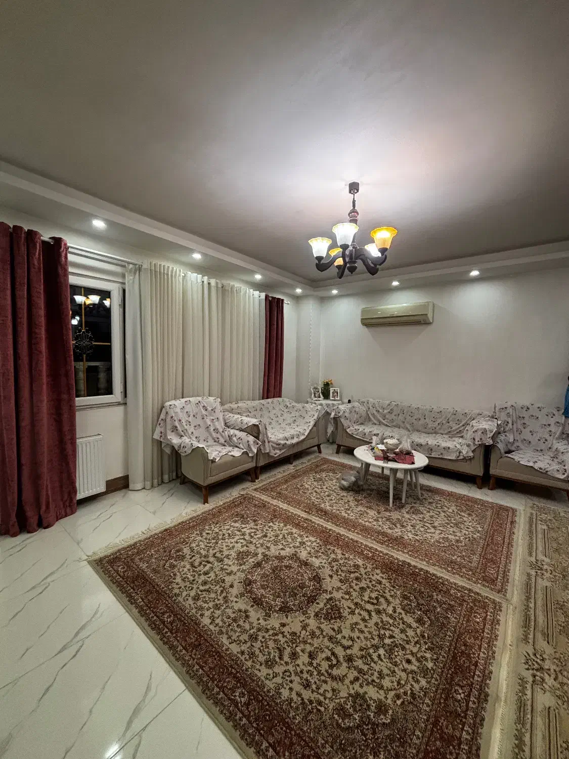 ۸۵متری _ پارکینگ اختصاصی _ معلم