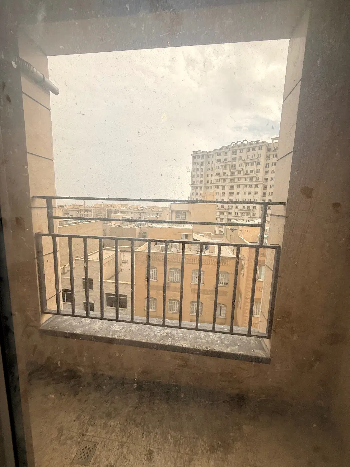 ۹۰ متر جنت اباد شمالی بسیار تمیز فول امکانات