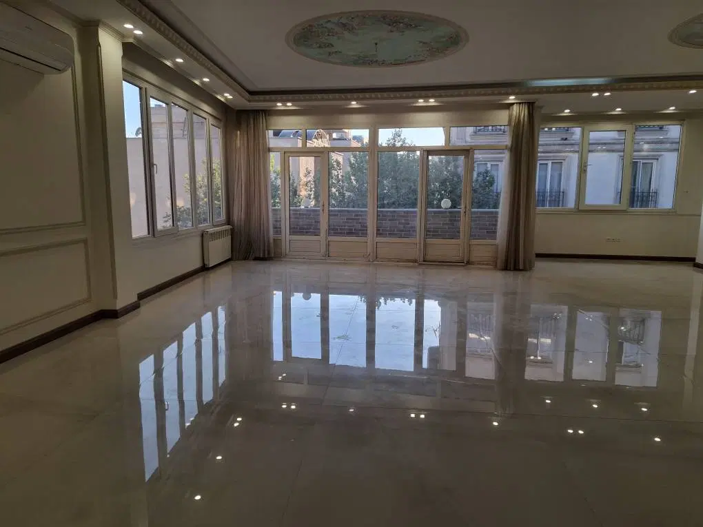 250متر 4خواب  تک واحدی نیاوران
