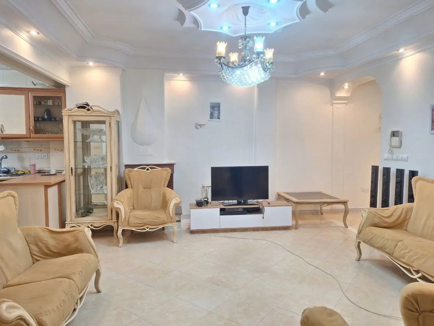 چمن 85 متر 2 خواب
